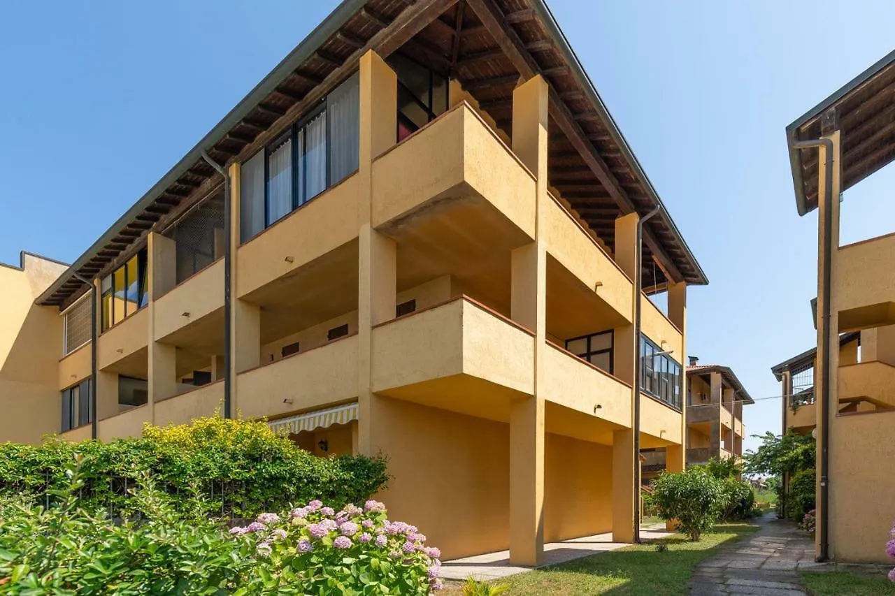 Apartment Ampio Llido Degli Estensi Italie