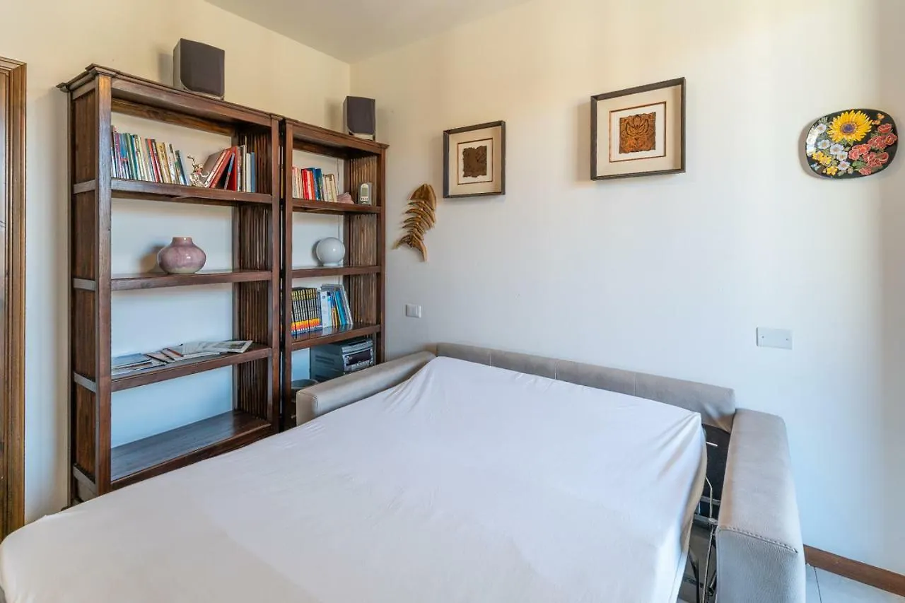Apartment Ampio Llido Degli Estensi 0*,